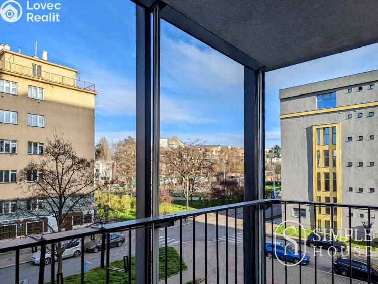 Rent apartment 2+KK Praha, Ke kapslovně č. 13