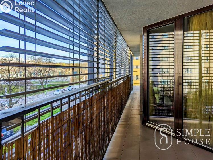 Rent apartment 2+KK Praha, Ke kapslovně č. 14