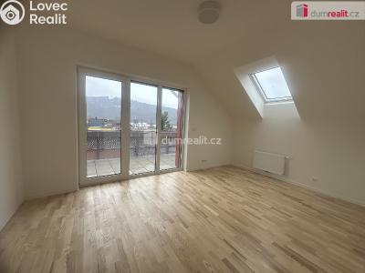 Pronájem bytu 3+KK Dobřichovice, Pražská č. 3