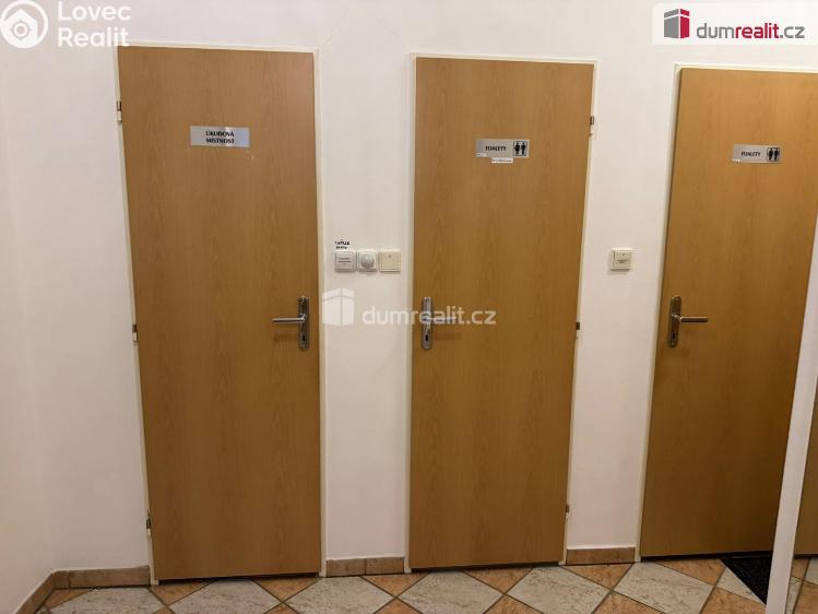 Pronájem komerční nemovitosti Vítkov, náměstí Jana Zajíce č. 18