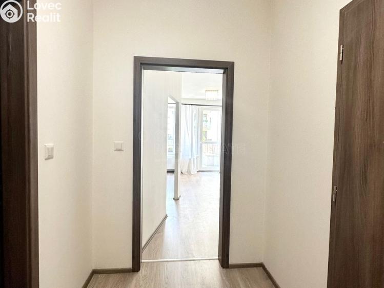 Rent apartment 2+KK Praha, Bermanova č. 9