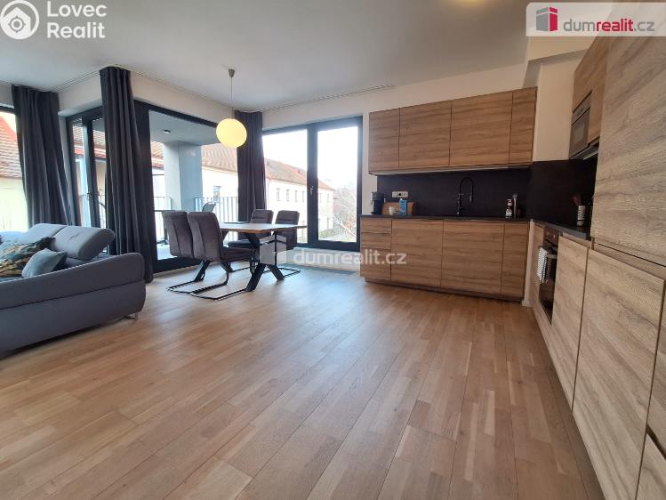 Pronájem bytu 3+KK Praha 4, Michelská č. 26