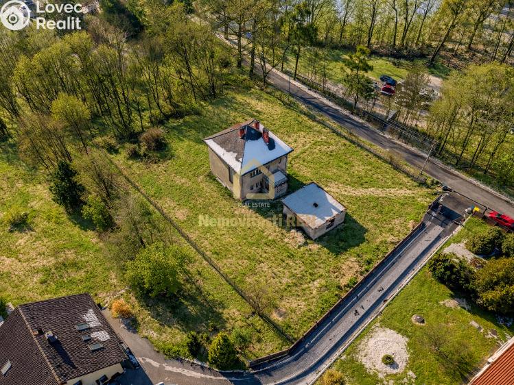 Продаж сімейного будинку Šenov, Lipová č. 17