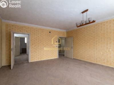 Продаж сімейного будинку Šenov, Lipová č. 9