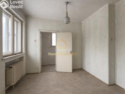 Продаж сімейного будинку Šenov, Lipová č. 14