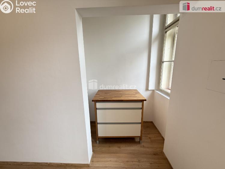 Pronájem bytu 2+1 Praha 5, Zapova č. 4