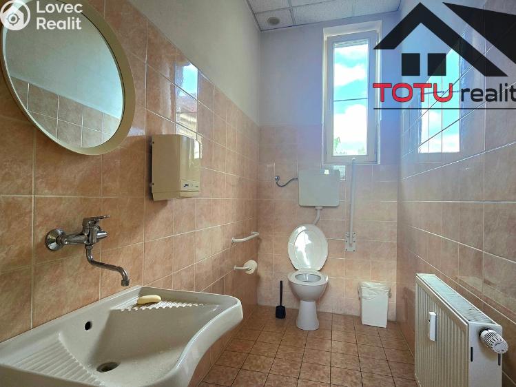 Prodej ordinace Hronov, Havlíčkova 377 č. 22