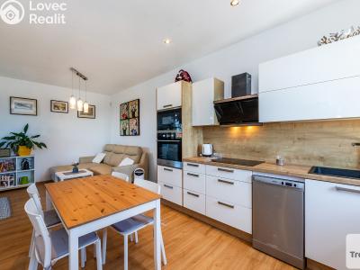 Prodej bytu 3+KK Šestajovice, Komenského č. 1