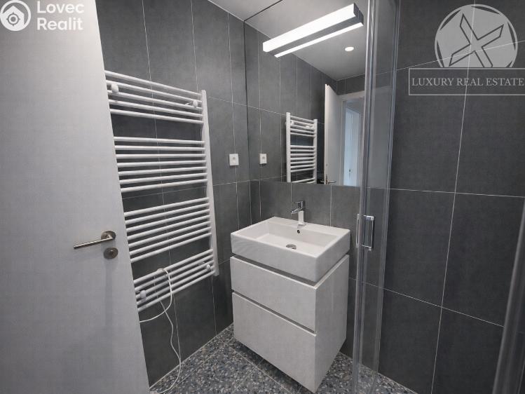 Sale apartment 2+KK Praha, Radlická č. 15