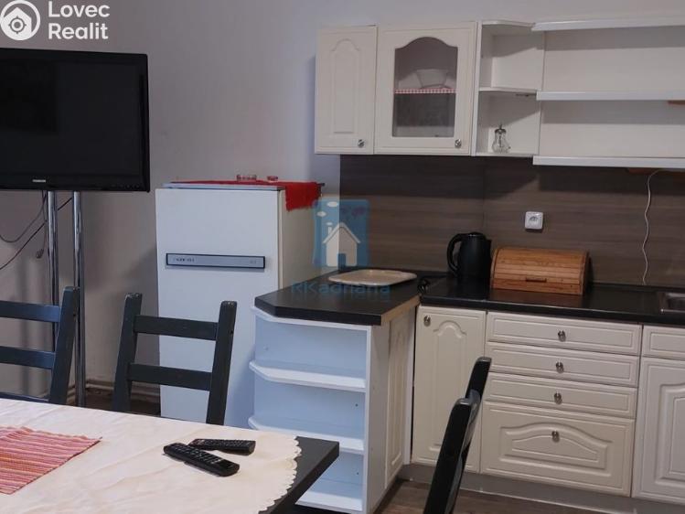 Rent family house Zruč-Senec, Sluneční č. 1