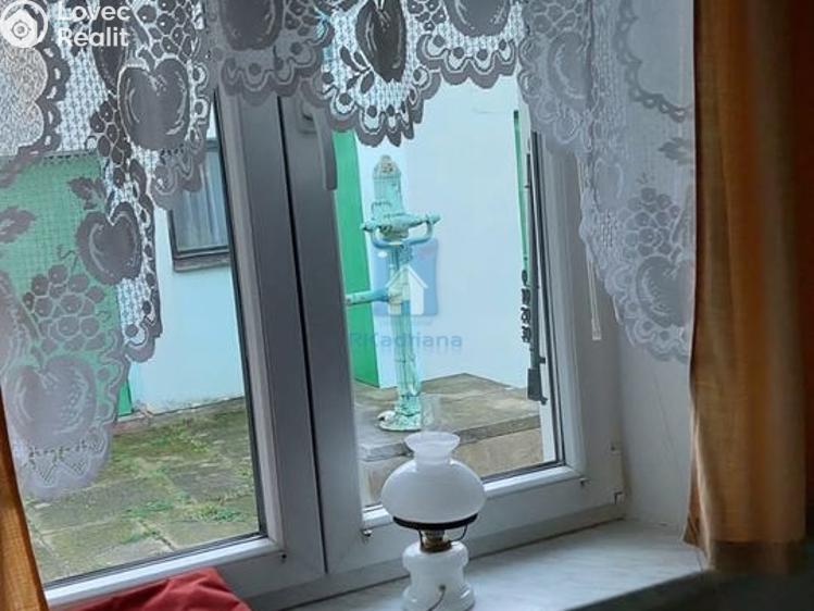 Rent family house Zruč-Senec, Sluneční č. 18