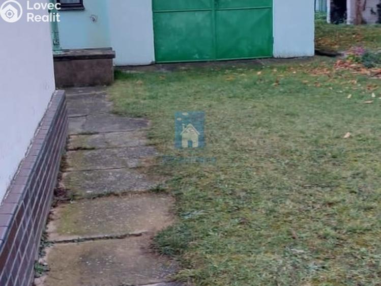 Rent family house Zruč-Senec, Sluneční č. 23