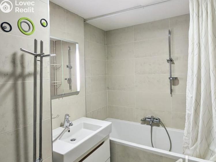 Rent apartment 2+KK Praha, Pitterova 2855/7 č. 10