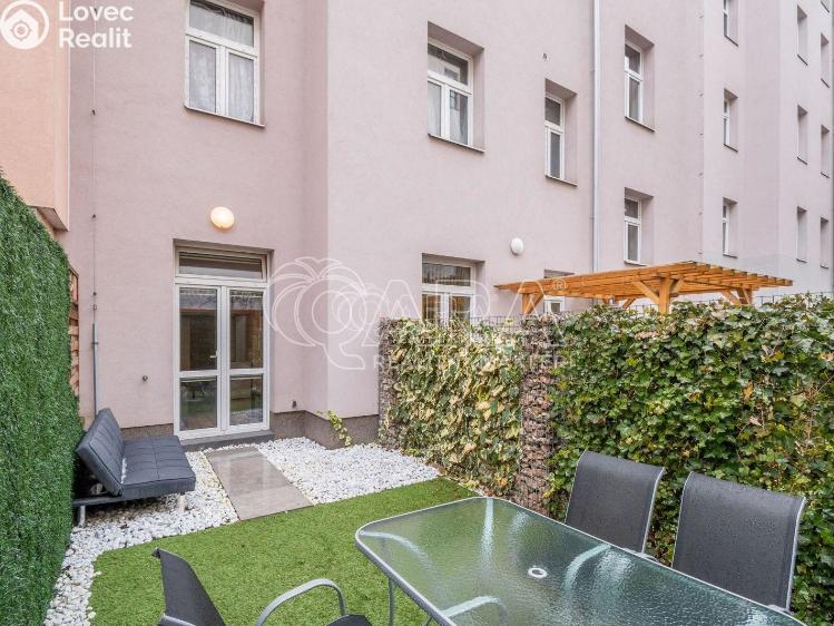 Pronájem bytu 1+KK Praha, Pod Labuťkou č. 1