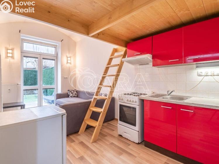 Pronájem bytu 1+KK Praha, Pod Labuťkou č. 2