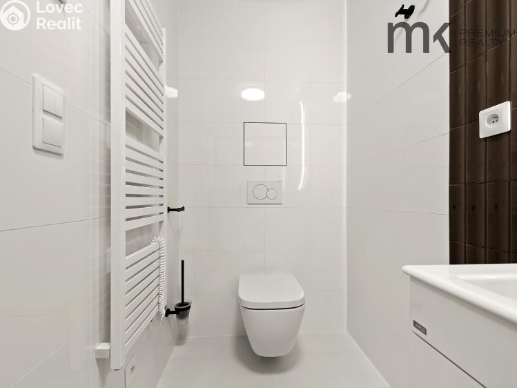 Pronájem bytu 1+KK Praha, Na bitevní pláni č. 11