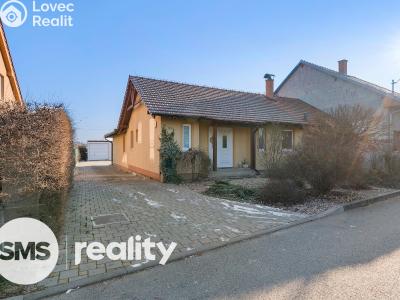 Продаж сімейного будинку Žatčany č. 1