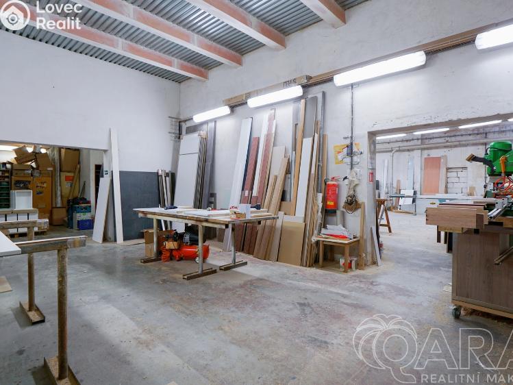 Prodej výrobní haly Slaný, Pražská č. 12