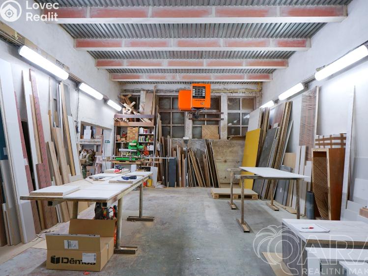Prodej výrobní haly Slaný, Pražská č. 18
