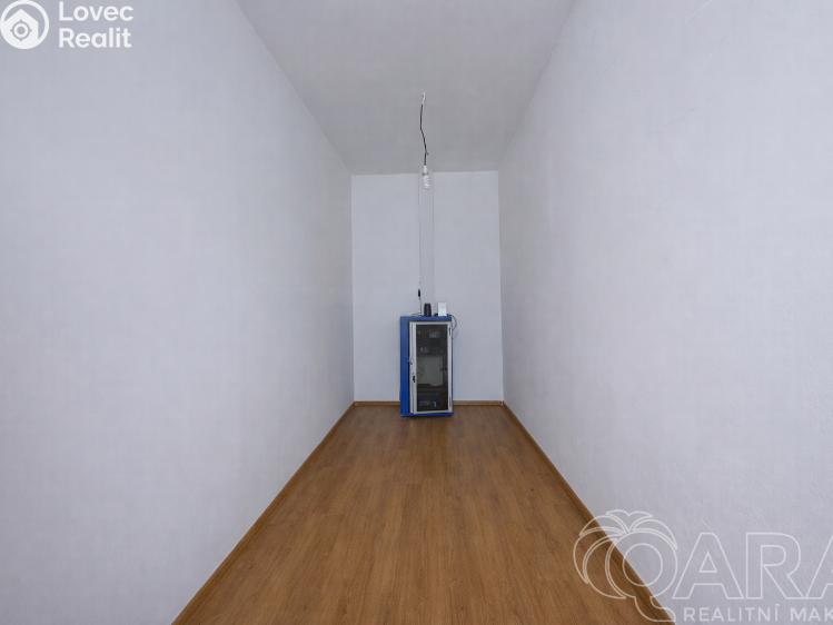 Prodej výrobní haly Slaný, Pražská č. 33