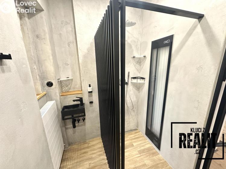 Pronájem bytu 4+KK Praha, Újezd 402/33 č. 21