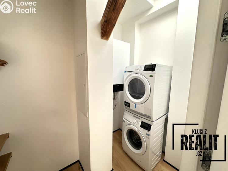 Pronájem bytu 4+KK Praha, Újezd 402/33 č. 27