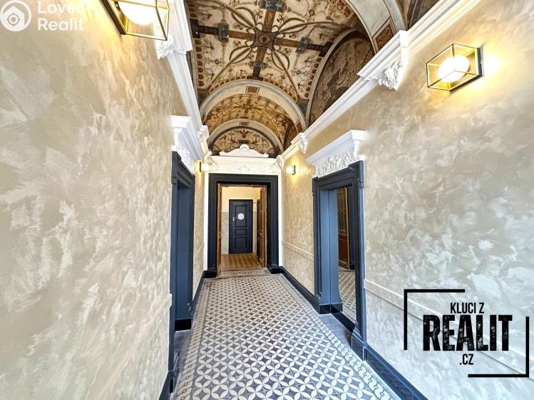 Pronájem bytu 4+KK Praha, Újezd 402/33 č. 28