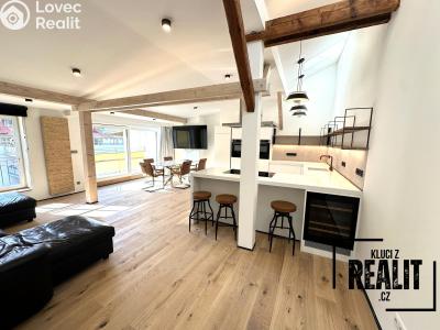 Pronájem bytu 4+KK Praha, Újezd č. 4