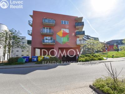 Pronájem garážového stání Beroun, Nepilova č. 3