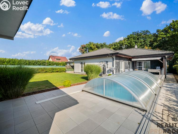 Продажа семейного дома Choltice č. 1