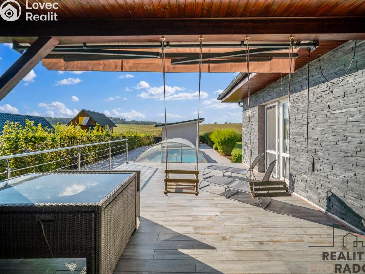 Продажа семейного дома Choltice č. 9