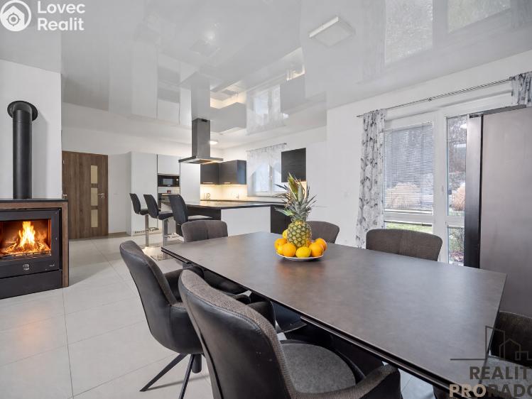 Продажа семейного дома Choltice č. 13