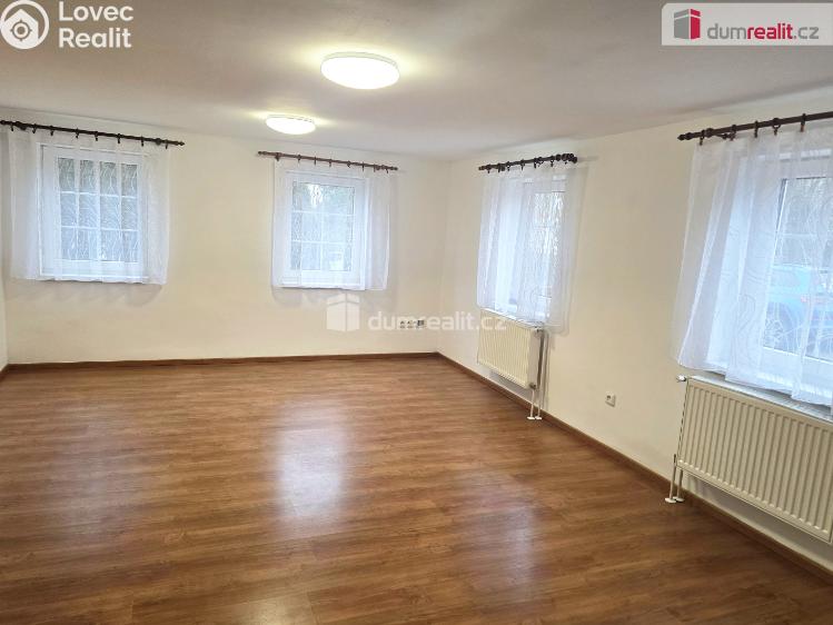 Pronájem rodinného domu Dolní Bousov č. 14