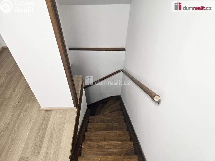 Pronájem rodinného domu Dolní Bousov č. 22