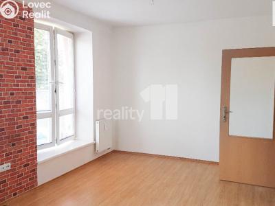 Продажа квартиры 2+KK Hulín, Wolkerova č. 5