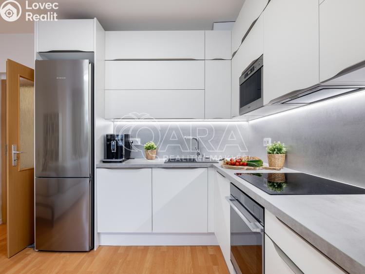 Prodej bytu 3+KK Praha, V kuťatech 1487/2b č. 9