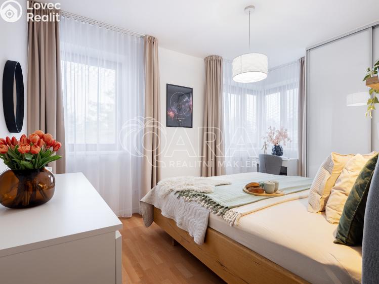 Продаж квартири 3+KK Praha, V kuťatech 1487/2b č. 13