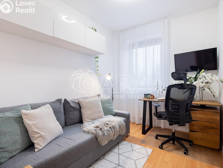 Продаж квартири 3+KK Praha, V kuťatech 1487/2b č. 18