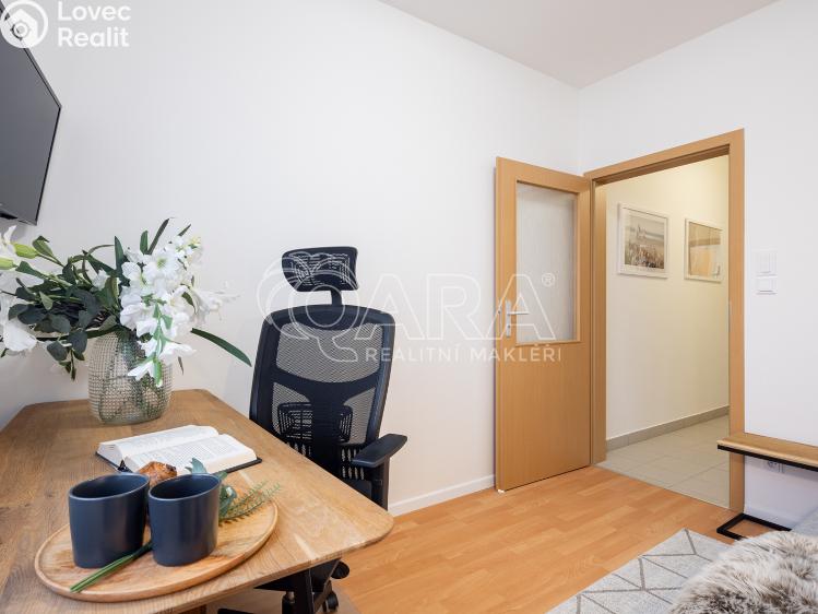 Продаж квартири 3+KK Praha, V kuťatech 1487/2b č. 19