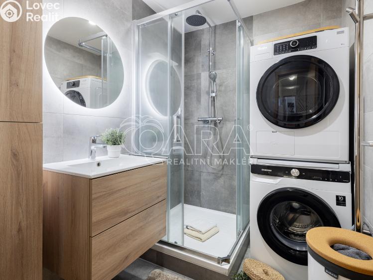 Продаж квартири 3+KK Praha, V kuťatech 1487/2b č. 22