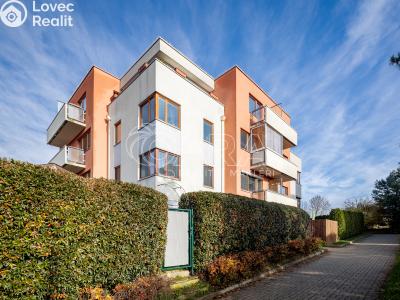 Sale apartment 3+KK Praha, V kuťatech č. 2