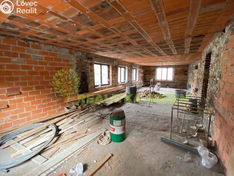 Prodej rodinného domu Podkopná Lhota č. 13