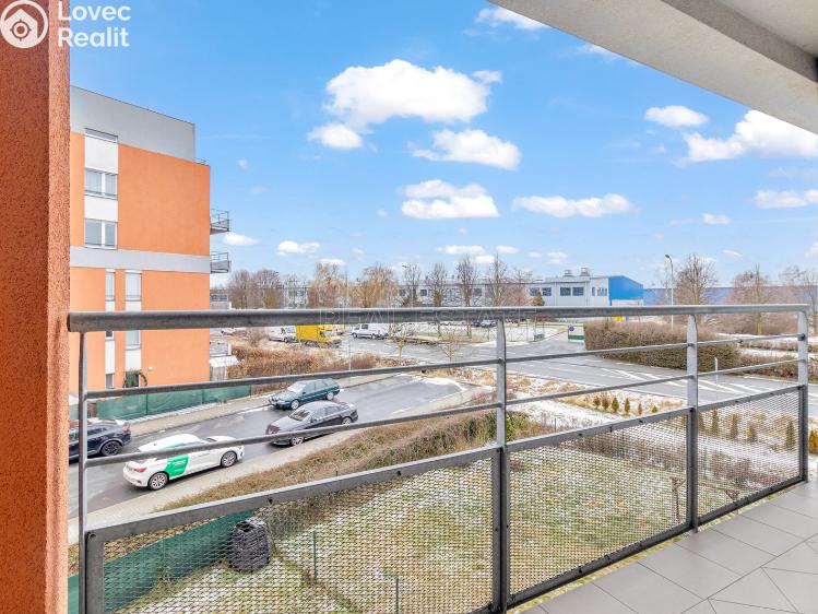 Prodej bytu 2+KK Praha, Sazovická č. 12
