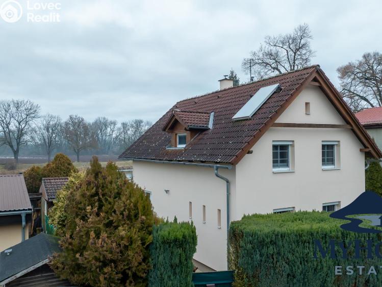 Prodej rodinného domu Čelákovice, Zájezd č. 12