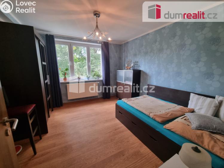 Pronájem bytu 3+1 Lošany č. 5