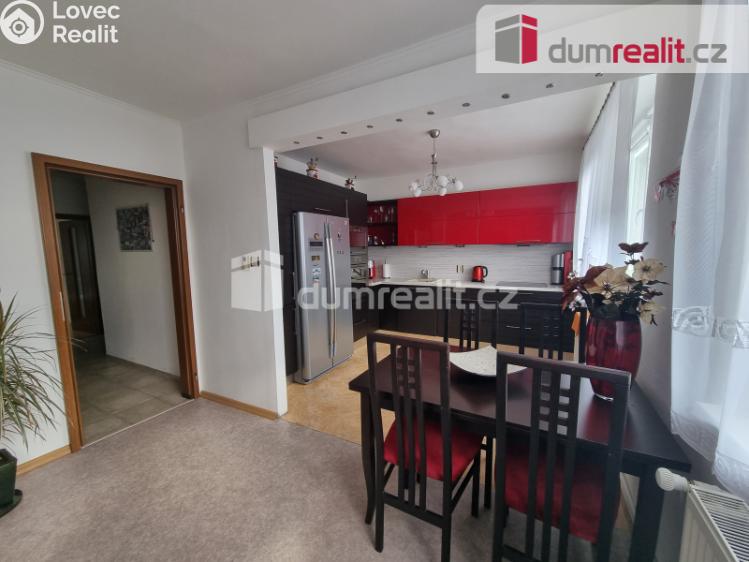 Pronájem bytu 3+1 Lošany č. 11