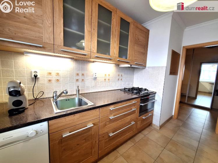 Pronájem bytu 2+1 Praha 6, Anastázova č. 8