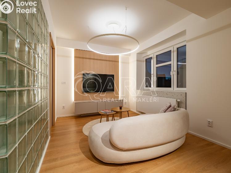 Sale apartment 2+KK Praha, Pivovarnická 1618/10 č. 30