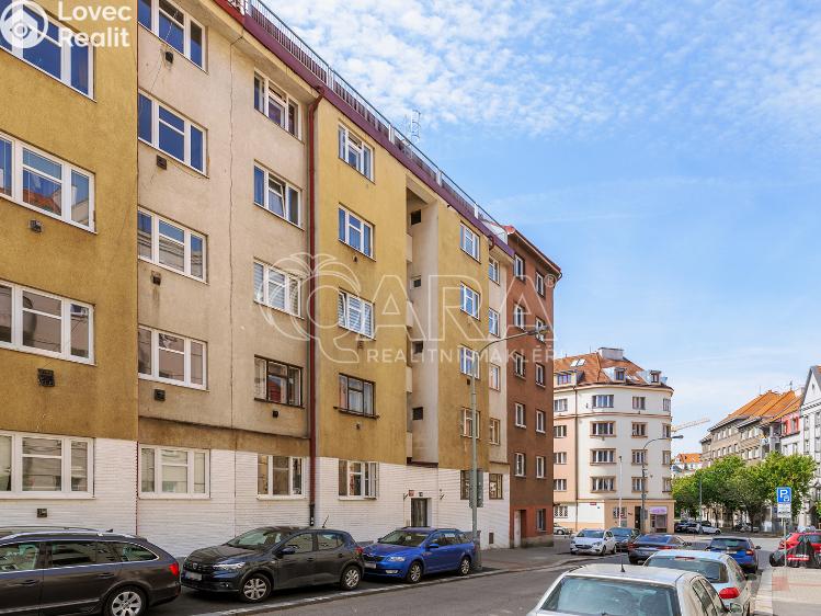 Sale apartment 2+KK Praha, Pivovarnická 1618/10 č. 33