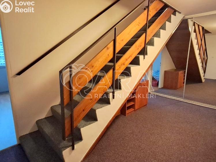 Pronájem bytu 4+1 Praha, Sládkovičova č. 8